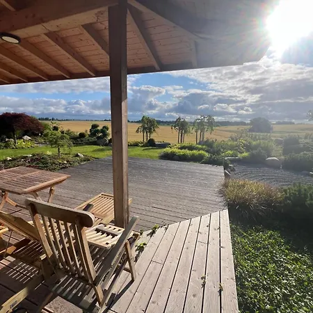 Nyaraló Meera Bio Holzhaus By Interhome *